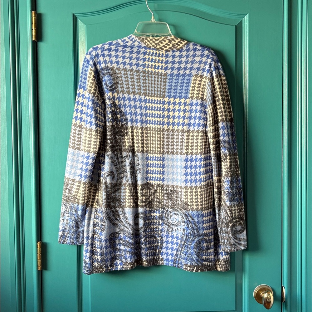 TALBOTS HOUNDSTOOTH & PAISLEY MERINO WOOL CARDIGAN AND TOP SET - Picture 4 of 16